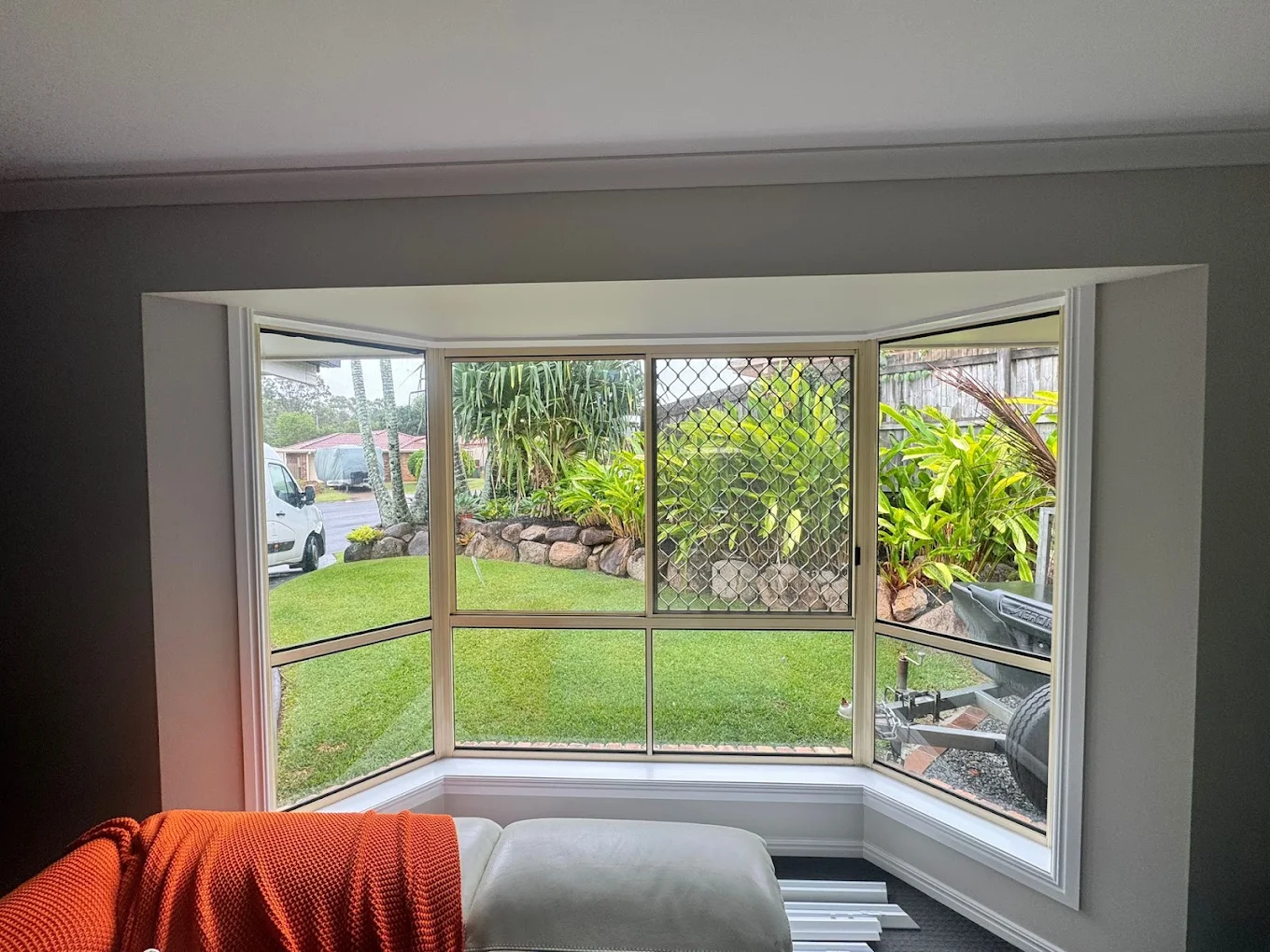 Bay window before plantation shutter installation